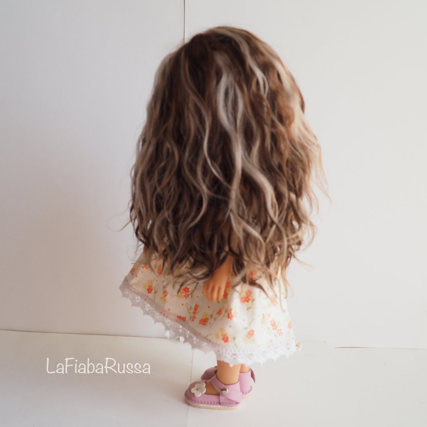 Paola reina Doll Wig from Angora Mohair multi color dark Blonde and blonde.