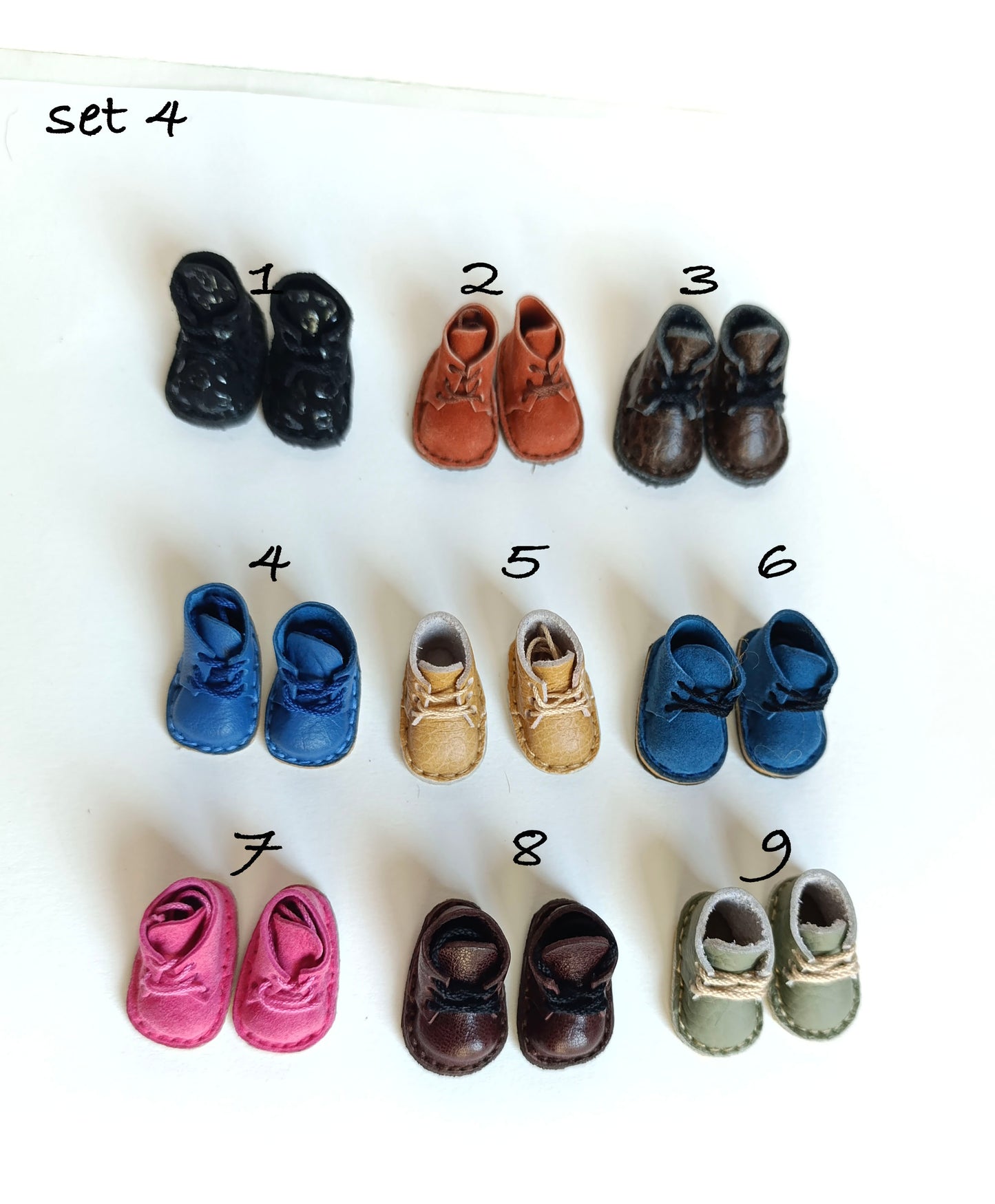 Scarpe per bambole Blythe.