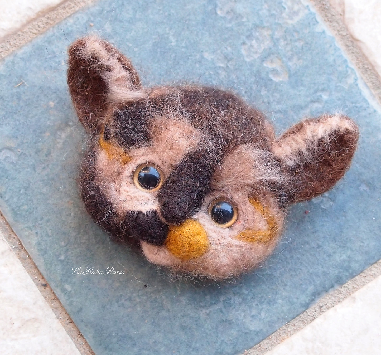 Aiguille feutrée British shorthair laine animal personnalisé cadeau chat broche ou aimant
