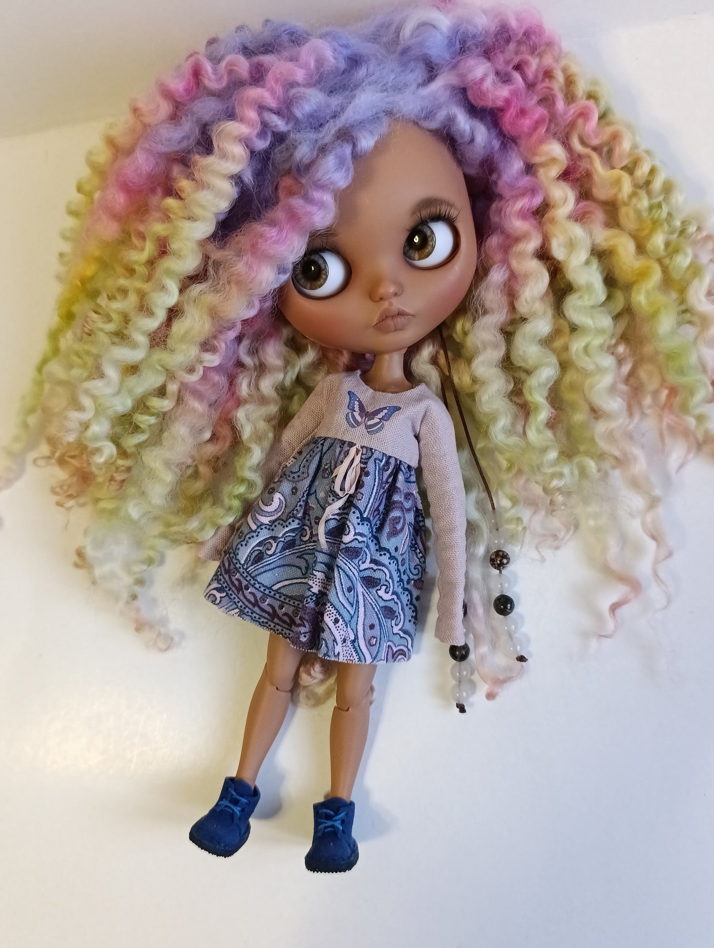 Blythe poupée cheveux complet perruque cuir chevelu de laine de mouton serrures ombre cheveux 3 couleurs.