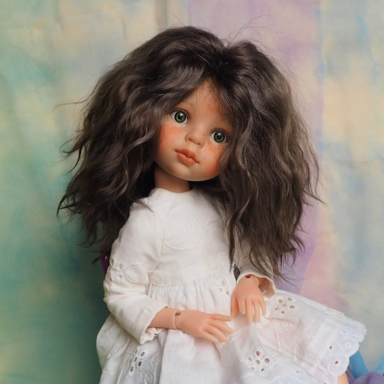 Doll Wig for Paola reina 8" dark brown .