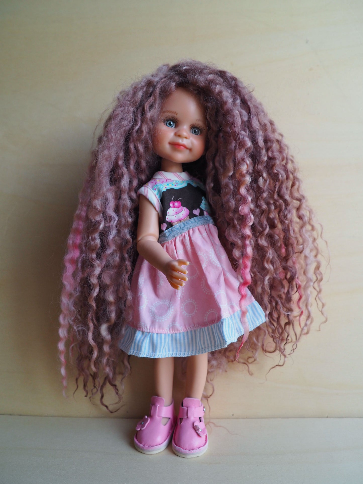 Paola reina wig from long wool locks ready to ship