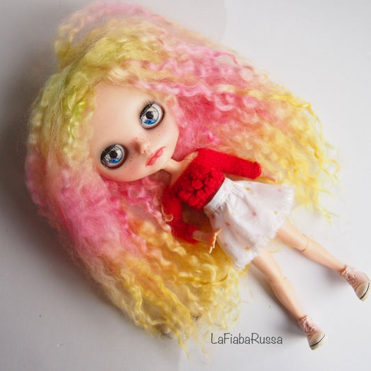 Parrucca completa per capelli bambola Blythe cuoio capelluto da ciocche di lana di pecora capelli ombre 3 colori.
